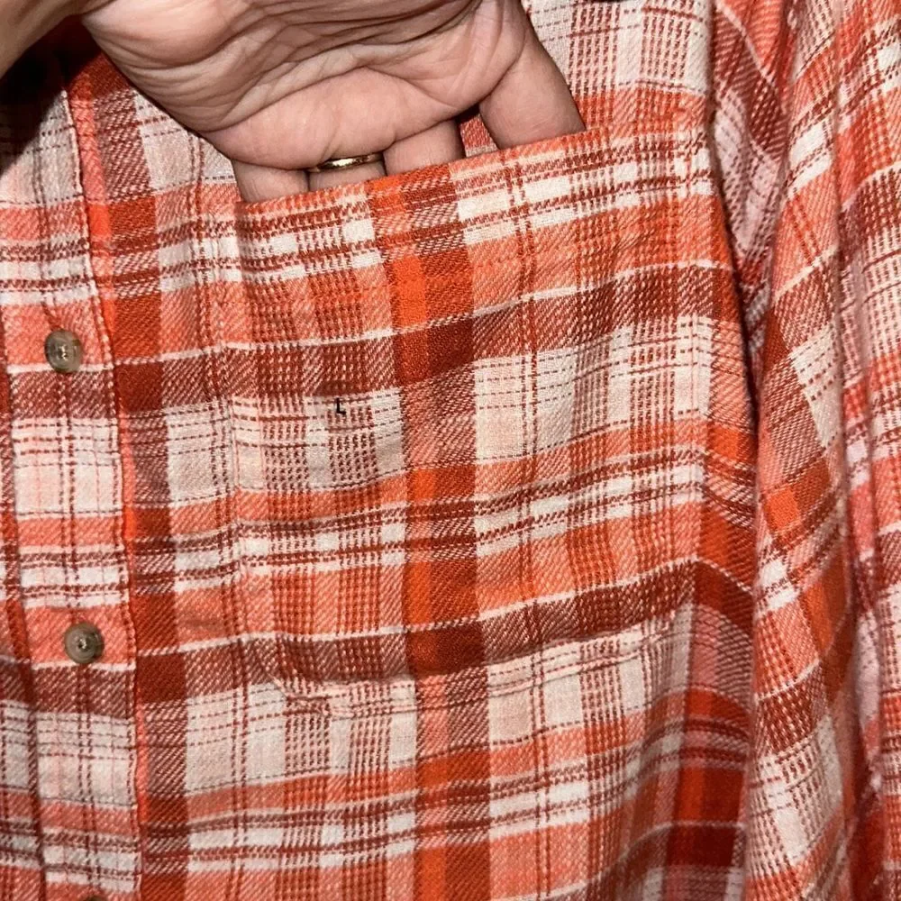 AE L Gorgeous Orange Plaid High Low Cropped Flannel Shirt Distressed Elbows